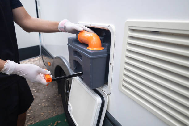 Best Porta potty delivery and setup  in Iron River, MI